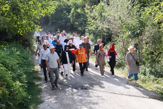Bakan Bykkl yerli ve yabanc turistleri Koramaz Vadisine davet etti