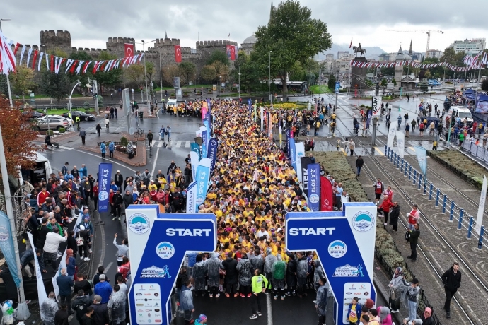 Kayseri Yarı Maratonu'nda 5'inci Yıl Coşkusu Başlıyor
