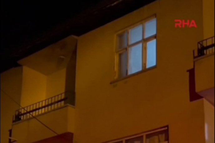 Kayseri'de Gece Sessizliği Kurşun Sesleriyle Bozuldu: İki Katlı Ev Hedef Alındı