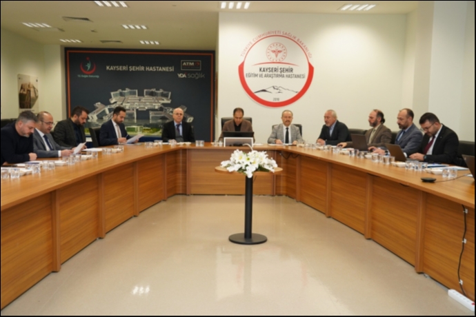 Kayseri Şehir Hastanesi’nde Kritik Toplantı: Masada Hizmet Kalitesi ve Yeni İhtiyaçlar Vardı