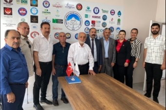 Kayseri'de Adana’lı lardan Gönüllü Kuruluşlara Ziyaret
